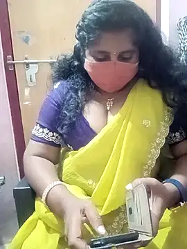 Jessi 25 online show from 11/30/25, 12:17