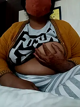 Jessi 25 online show from 01/10/26, 08:15