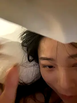 xiao-mo520 online show from 09/10/25, 11:42