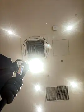 xiao-mo520 online show from 10/04/25, 10:28