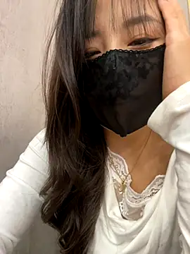 xiao-mo520 online show from 11/01/25, 11:04