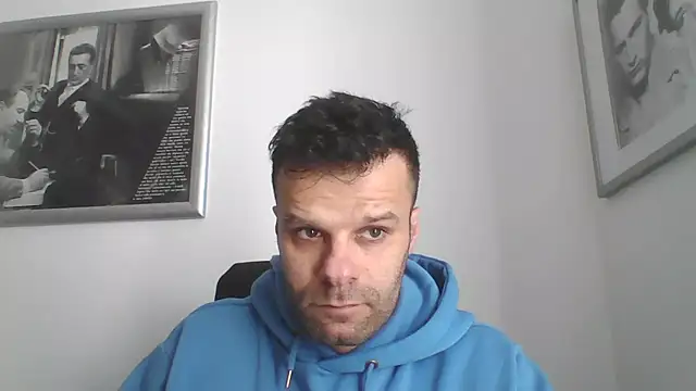 Snapshot of FROCETTO93 chatting on 02/17/26, 12:46 FROCETTO93 online show from 02/17/26, 12:46