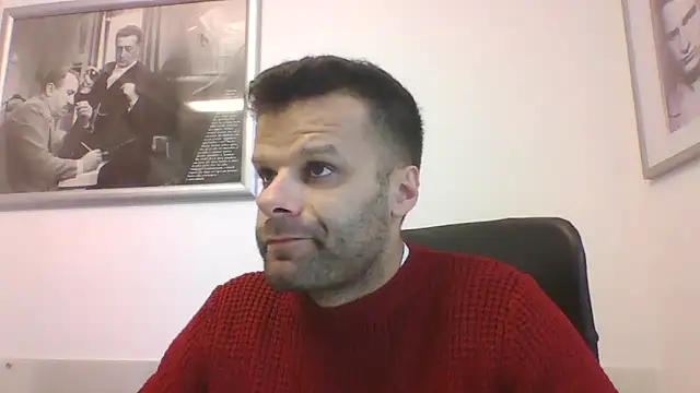 Snapshot of FROCETTO93 chatting on 04/15/26, 09:37 FROCETTO93 online show from 04/15/26, 09:37