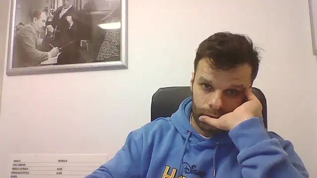 Snapshot of FROCETTO93 chatting on 01/09/26, 03:52 FROCETTO93 online show from 01/09/26, 03:52