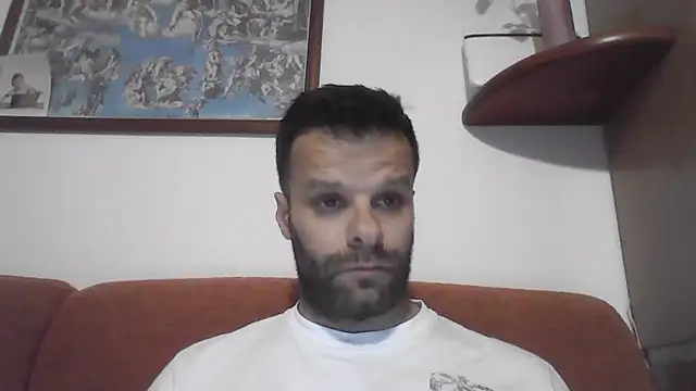 Snapshot of FROCETTO93 chatting on 05/29/26, 07:53 FROCETTO93 online show from 05/29/26, 07:53