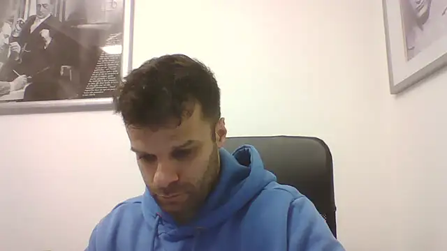 Snapshot of FROCETTO93 chatting on 02/04/26, 03:18 FROCETTO93 online show from 02/04/26, 03:18