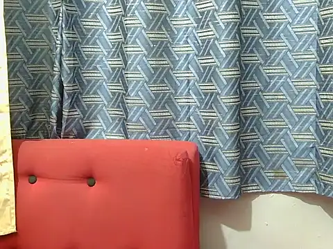 prettykrysgirl online show from 05/06/26, 08:51