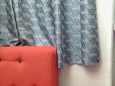prettykrysgirl online show from 05/12/26, 08:54