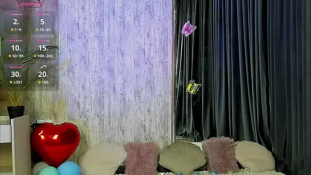 Maya Collins  online show from 03/13/26, 07:52