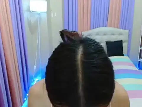 Snapshot of SeductiveAppleTS chatting on 02/10/26, 05:23 SeductiveAppleTS online show from 02/10/26, 05:23