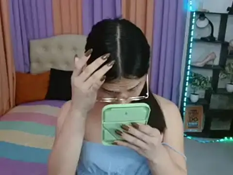 Snapshot of SeductiveAppleTS chatting on 11/25/25, 02:39 SeductiveAppleTS online show from 11/25/25, 02:39