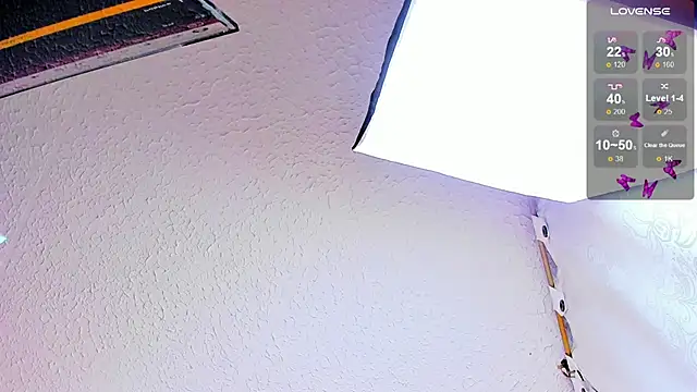 antoneella jones online show from 12/18/25, 12:42