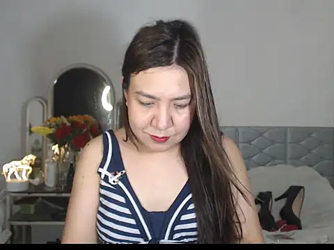 stellahugeX online show from 11/07/25, 04:17