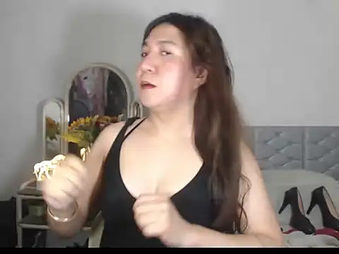 stellahugeX online show from 12/14/25, 08:53