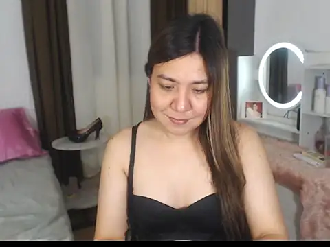 stellahugeX online show from 02/15/26, 10:09