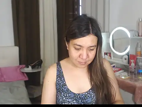 stellahugeX online show from 02/28/26, 05:40