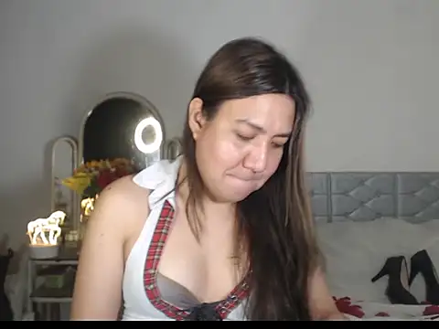 stellahugeX online show from 11/23/25, 12:59