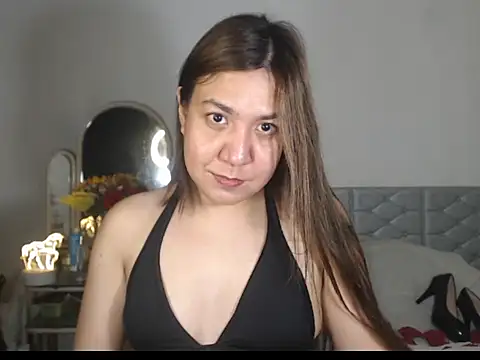 stellahugeX online show from 11/24/25, 04:29