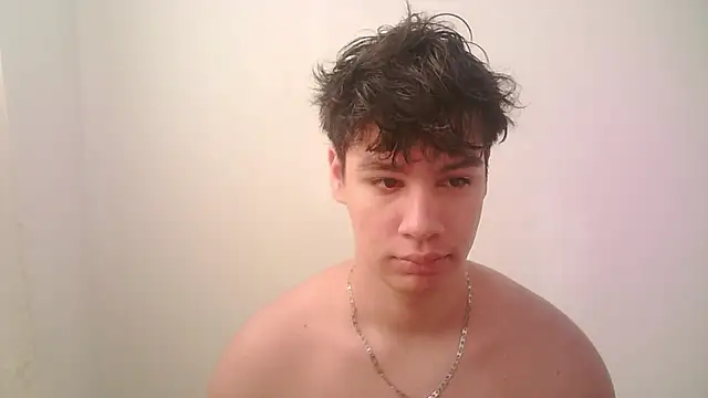 Snapshot of zeus_181 chatting on 06/25/26, 08:58 zeus 181 online show from 06/25/26, 08:58