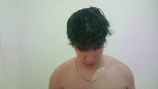 Snapshot of zeus_181 chatting on 07/05/26, 09:43 zeus 181 online show from 07/05/26, 09:43