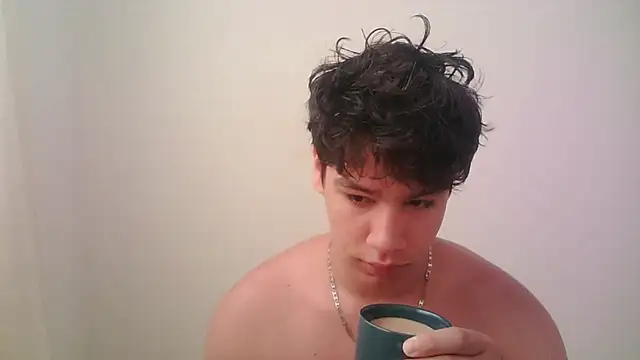 Snapshot of zeus_181 chatting on 05/14/26, 01:08 zeus 181 online show from 05/14/26, 01:08