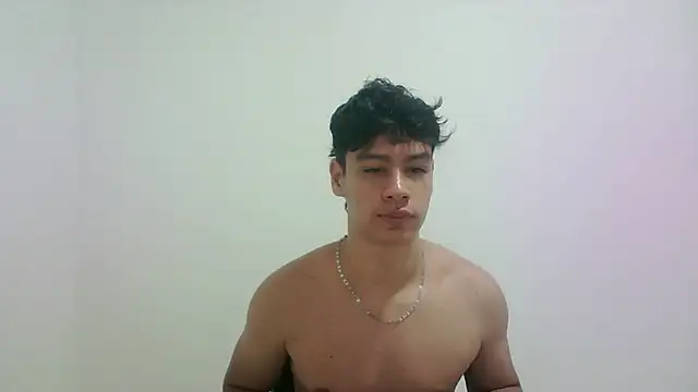 Snapshot of zeus_181 chatting on 10/16/25, 03:37 zeus 181 online show from 10/16/25, 03:37