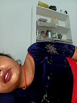 Snapshot of Payal-0143 chatting on 09/26/25, 10:38 Payal-0143 online show from 09/26/25, 10:38