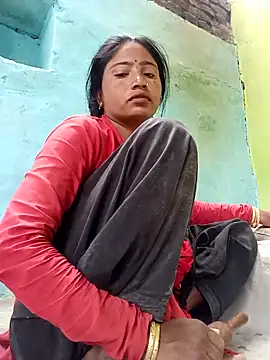 Snapshot of Payal-0143 chatting on 12/03/25, 10:58 Payal-0143 online show from 12/03/25, 10:58
