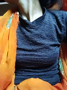 Snapshot of Payal-0143 chatting on 07/17/26, 02:14 Payal-0143 online show from 07/17/26, 02:14