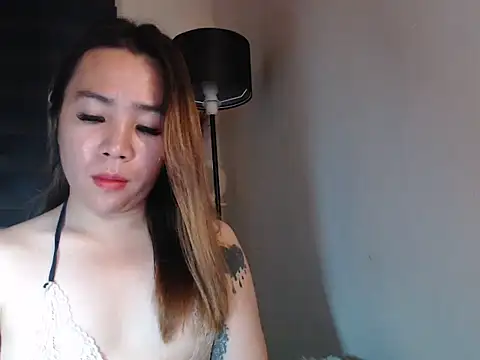 trans 69  online show from 10/31/25, 04:36