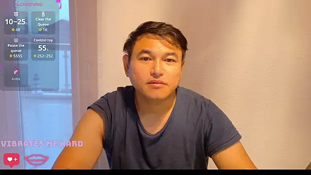 Snapshot of AsianBoy_WhiteDaddy chatting on 09/10/25, 05:06 AsianBoy WhiteDaddy online show from 09/10/25, 05:06