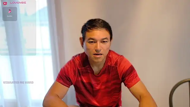 Snapshot of AsianBoy_WhiteDaddy chatting on 06/12/26, 05:16 AsianBoy WhiteDaddy online show from 06/12/26, 05:16