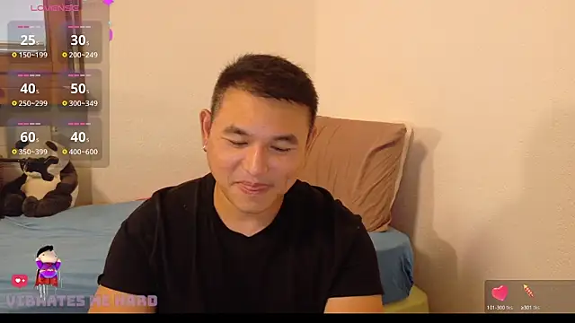 Snapshot of AsianBoy_WhiteDaddy chatting on 09/22/25, 11:16 AsianBoy WhiteDaddy online show from 09/22/25, 11:16