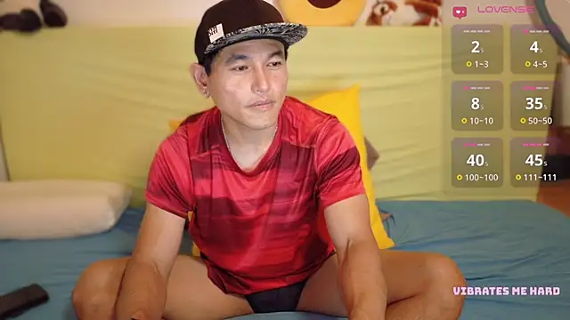 Snapshot of AsianBoy_WhiteDaddy chatting on 06/20/26, 07:19 AsianBoy WhiteDaddy online show from 06/20/26, 07:19
