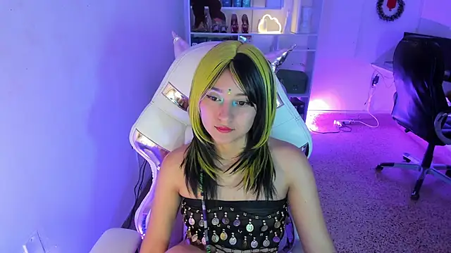 Molly sweetlove online show from 12/02/25, 07:04