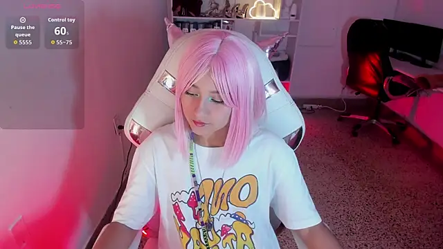 Molly sweetlove online show from 11/26/25, 06:52