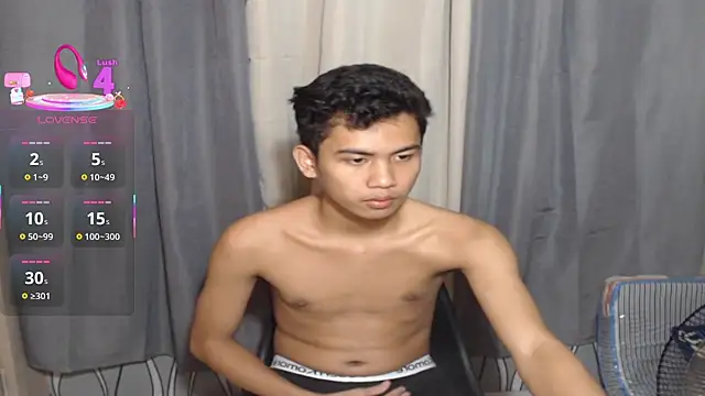 Demure Asian143 online show from 12/18/25, 08:01