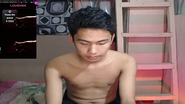 Demure Asian143 online show from 11/10/25, 10:20