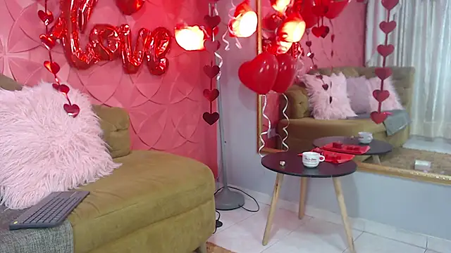 Snapshot of SailonTeen chatting on 02/15/25, 03:39 SailonTeen online show from 02/15/25, 03:39