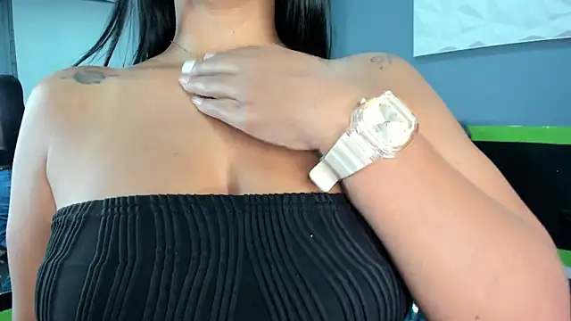 SailonTeen online show from 10/24/25, 02:38