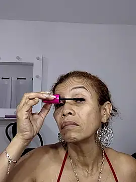 Snapshot of Merybeks chatting on 09/29/25, 11:05 Merybeks online show from 09/29/25, 11:05