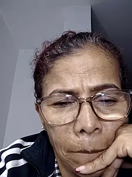Snapshot of Merybeks chatting on 05/14/26, 10:01 Merybeks online show from 05/14/26, 10:01