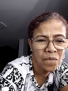 Snapshot of Merybeks chatting on 05/15/26, 10:13 Merybeks online show from 05/15/26, 10:13