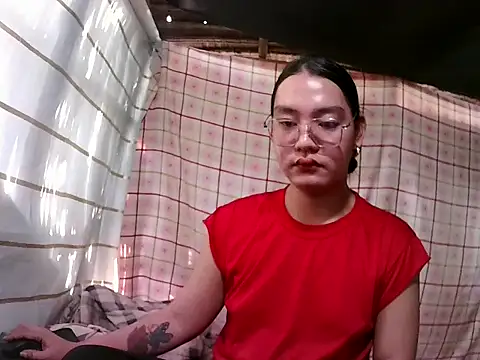 Snapshot of asian_janella chatting on 02/02/26, 12:20 asian janella online show from 02/02/26, 12:20