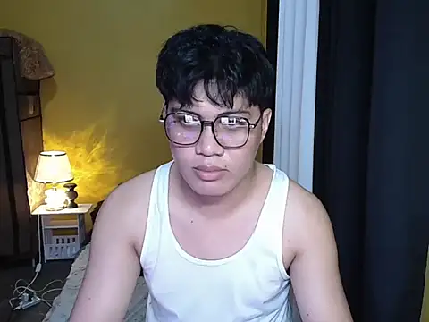 Snapshot of Lowel_Smith chatting on 09/26/25, 01:07 Lowel Smith online show from 09/26/25, 01:07