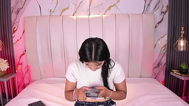 LovelyEyesx online show from 07/17/26, 07:11