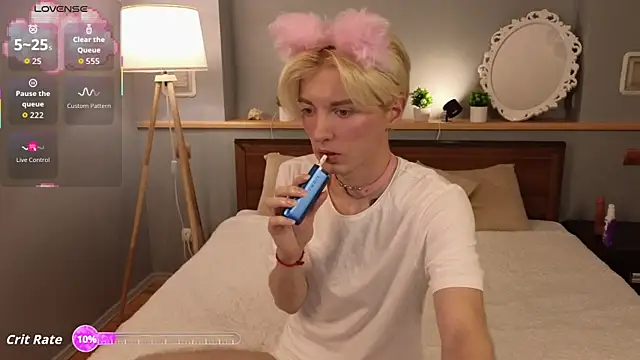 fiachand online show from 10/02/25, 09:07