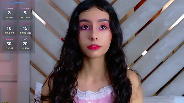 Sarah-Grace online show from 11/08/25, 03:10