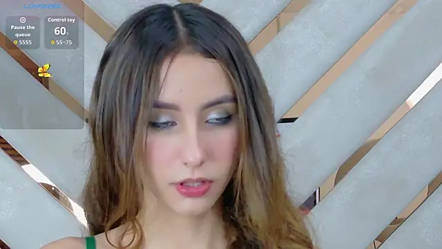 Sarah-Grace online show from 05/01/26, 01:10