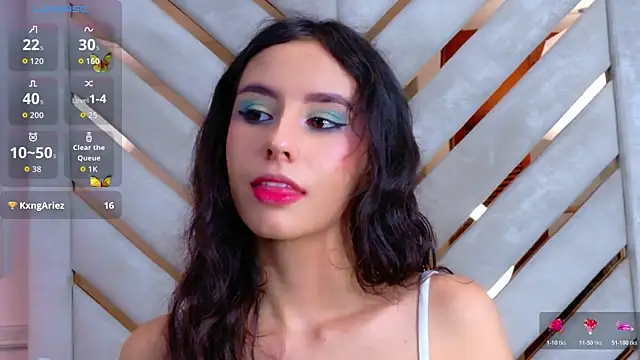 Sarah-Grace online show from 10/30/25, 02:54